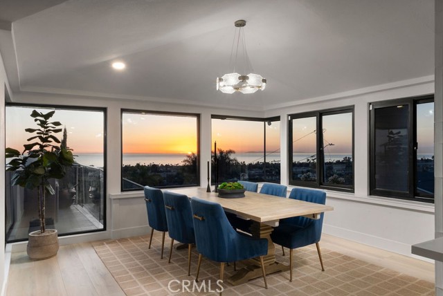 Detail Gallery Image 7 of 51 For 126 Avenida Trieste, San Clemente,  CA 92672 - 4 Beds | 4/1 Baths