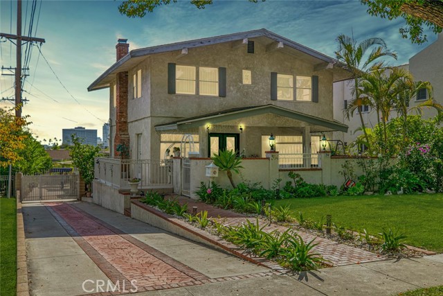 Front Image Thumbnail for CRGD25241800