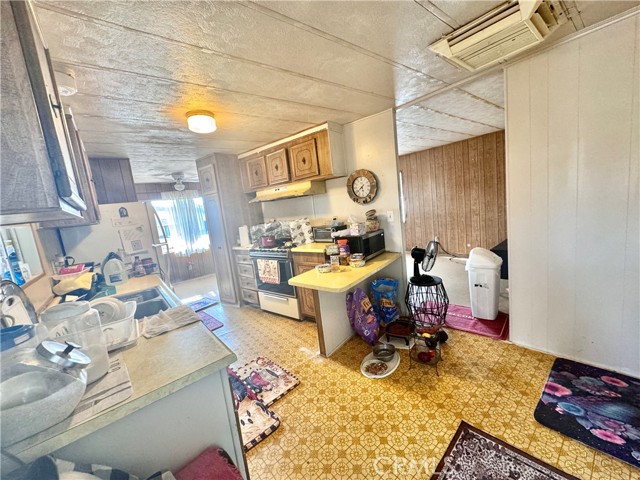 Detail Gallery Image 28 of 29 For 7425 Church St #125,  Yucca Valley,  CA 92284 - 2 Beds | 1/1 Baths