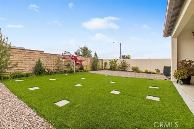 32189 Dymondia Way, Temecula CA: https://media.crmls.org/medias/26fab2c0-0a05-4fd0-9d6e-b721598ca848.jpg