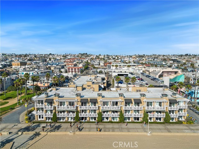 1300 The Strand, Hermosa Beach, California 90254, 1 Bedroom Bedrooms, ,1 BathroomBathrooms,Residential,For Sale,The Strand,SB24169998