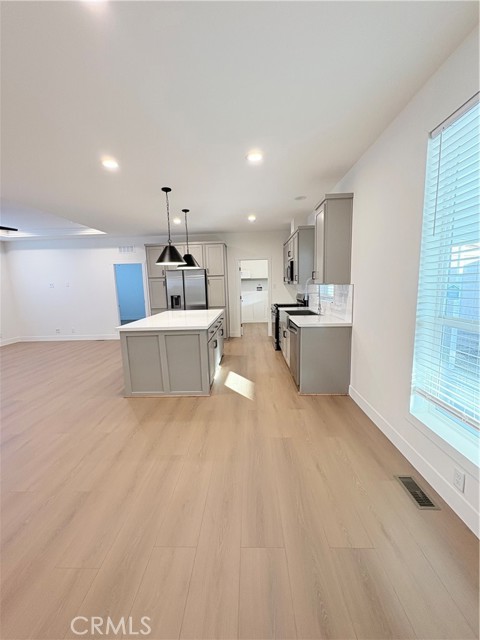 Detail Gallery Image 9 of 48 For 1205 Cypress #67,  San Dimas,  CA 91773 - 4 Beds | 2 Baths