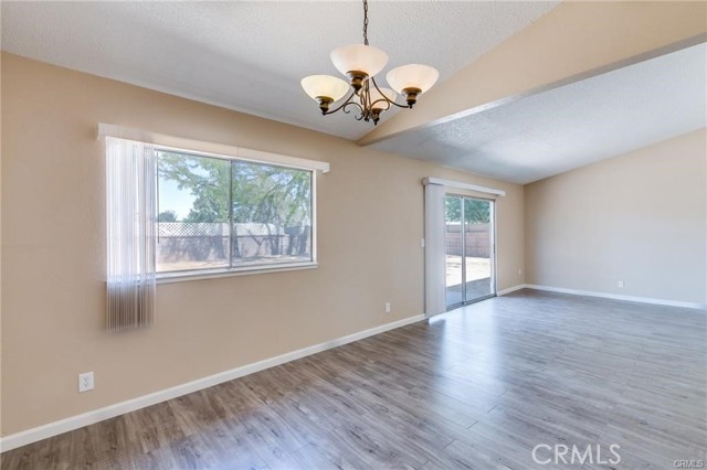 Detail Gallery Image 15 of 33 For 1229 W Avenue J12, Lancaster,  CA 93534 - 3 Beds | 2 Baths