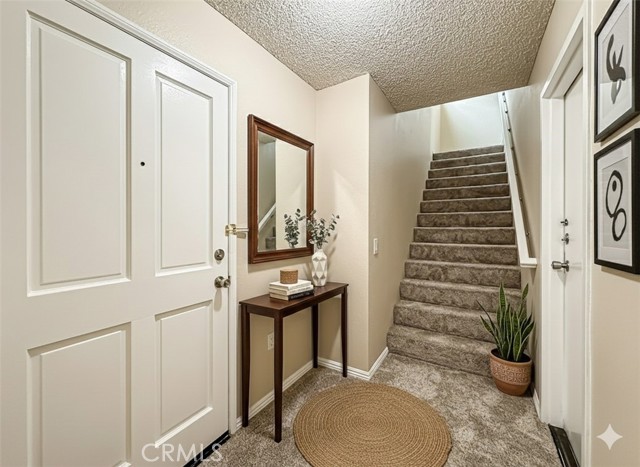 Detail Gallery Image 5 of 18 For 6542 Stoney View #2, Simi Valley,  CA 93063 - 2 Beds | 2 Baths