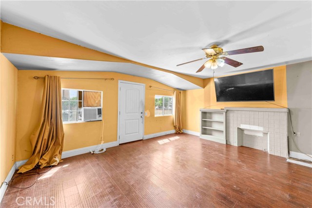 Detail Gallery Image 7 of 27 For 12123 163rd, Norwalk,  CA 90650 - 2 Beds | 1 Baths