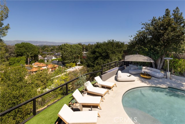 Detail Gallery Image 40 of 69 For 23202 Aetna St, Woodland Hills,  CA 91367 - 5 Beds | 4 Baths