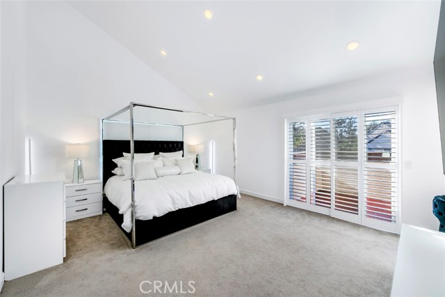 Detail Gallery Image 5 of 47 For 918 Hyde Ct, Costa Mesa,  CA 92626 - 4 Beds | 2/1 Baths