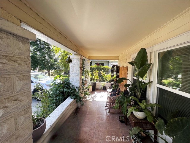 Detail Gallery Image 14 of 15 For 693 Santa Barbara St, Pasadena,  CA 91101 - – Beds | – Baths