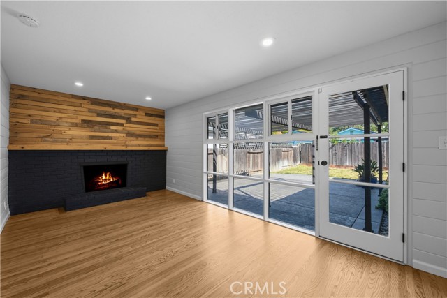 Image 14 of 34 For 273 Solano  