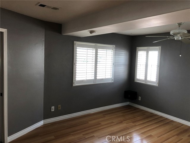 12917 Sandy Lane, Downey CA: https://media.crmls.org/medias/270148d3-a241-4c91-a7c2-dd9e0fedde2c.jpg