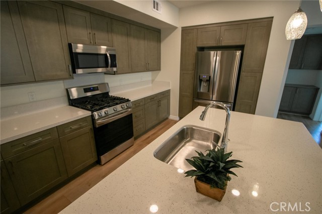 Detail Gallery Image 15 of 54 For 2850 Wagon Wheel Rd, Oxnard,  CA 93036 - 2 Beds | 2 Baths