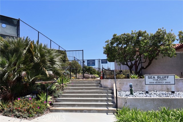 Detail Gallery Image 47 of 56 For 6508 Sandy Point Ct, Rancho Palos Verdes,  CA 90275 - 3 Beds | 3 Baths