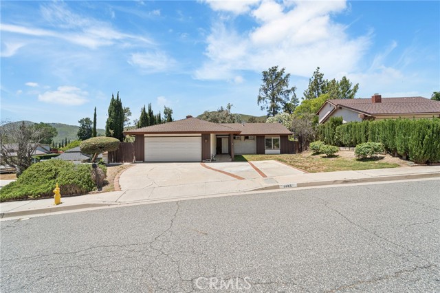 4005 Joelton Drive, Agoura Hills CA: https://media.crmls.org/medias/2704c2fe-8357-4ff4-b3f4-631ad1632eec.jpg