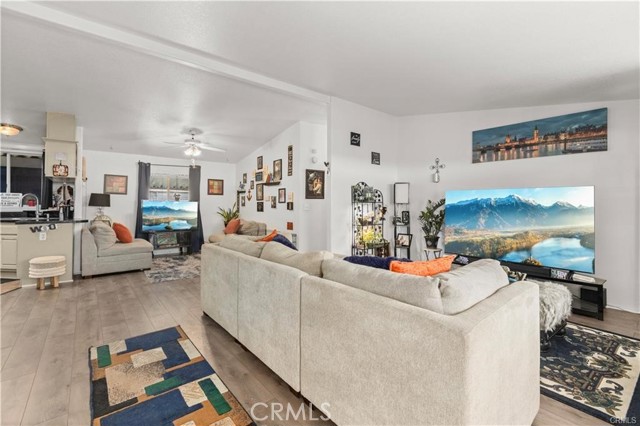 1721 E Colton Avenue, Redlands CA: https://media.crmls.org/medias/270510f4-d8b1-4b64-9323-701ec5c5737d.jpg