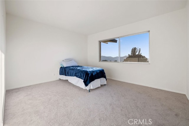 Detail Gallery Image 32 of 69 For 5260 Gould Ave, La Canada Flintridge,  CA 91011 - 3 Beds | 3 Baths