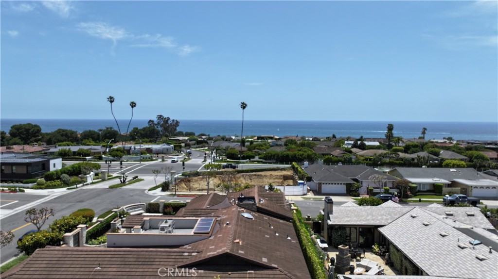 MLS #OC25182899 img 44