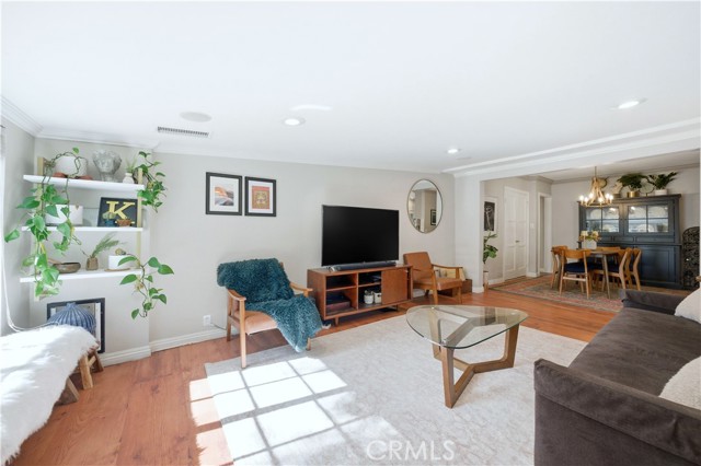 Detail Gallery Image 11 of 51 For 420 Montana St, Monrovia,  CA 91016 - 4 Beds | 2 Baths