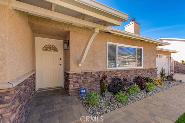 Detail Gallery Image 2 of 53 For 3525 Waco Ave, Simi Valley,  CA 93063 - 3 Beds | 2 Baths