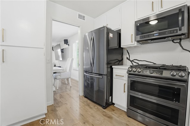 Detail Gallery Image 18 of 42 For 6320 Fairlynn, Yorba Linda,  CA 92886 - 3 Beds | 2 Baths