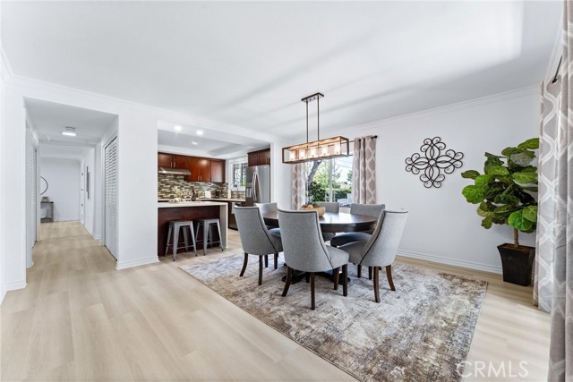 Detail Gallery Image 7 of 39 For 200 Friar Pl, Fullerton,  CA 92835 - 4 Beds | 3 Baths