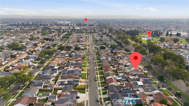 Image 34 of 39 For 2917 Del Amo