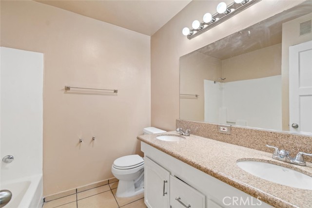 Detail Gallery Image 27 of 39 For 13438 Mercer, Pacoima,  CA 91331 - 3 Beds | 2/1 Baths