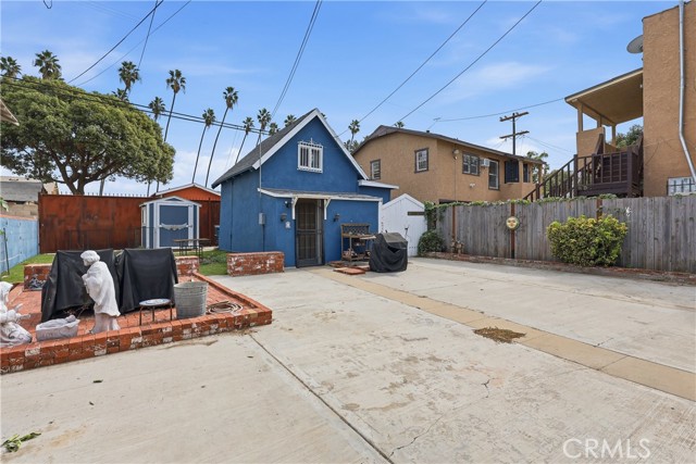4518 South Van Ness photo 23
