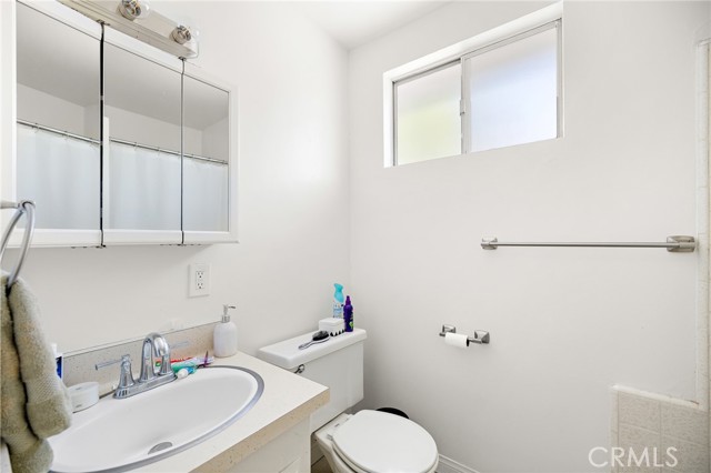 1107 Okoboji Drive, Arcadia CA: https://media.crmls.org/medias/270a74f2-e45c-40bd-9c72-ec469a1b068a.jpg
