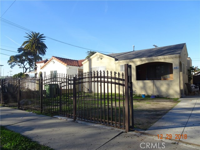 1453 W 62nd St, Los Angeles, CA 90047