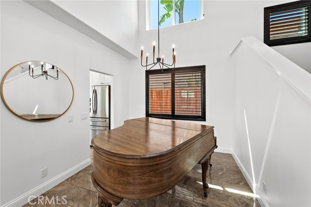 Detail Gallery Image 12 of 27 For 52 via Brida, Rancho Santa Margarita,  CA 92688 - 4 Beds | 2/1 Baths