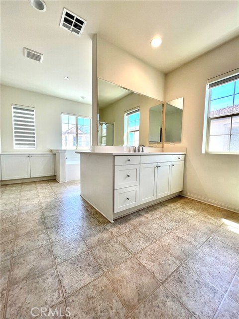 Detail Gallery Image 10 of 21 For 4561 S Anniston Ave, Ontario,  CA 91761 - 4 Beds | 3 Baths