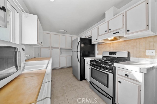 Detail Gallery Image 11 of 40 For 3648 Mira Pacific Dr, Oceanside,  CA 92056 - 2 Beds | 1 Baths