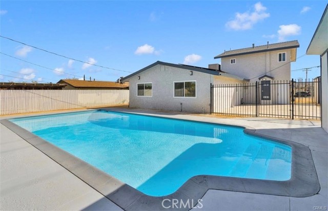 Detail Gallery Image 23 of 31 For 351 Armory, Barstow,  CA 92311 - 4 Beds | 3 Baths