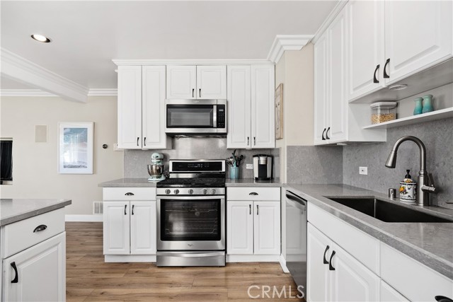 1909 Condon Avenue, Redondo Beach, California 90278, 3 Bedrooms Bedrooms, ,2 BathroomsBathrooms,Residential,Sold,Condon,OC22192393