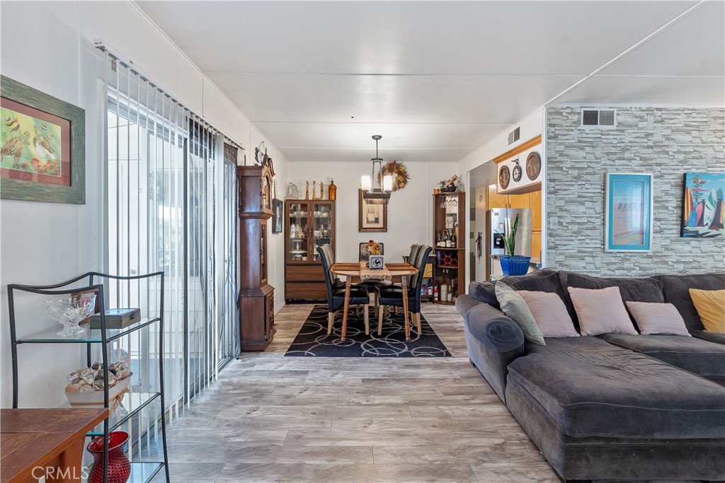 MLS #OC26158322 image #21