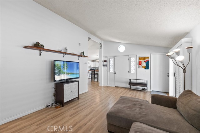 Detail Gallery Image 9 of 16 For 140 W Pioneer Ave #38,  Redlands,  CA 92374 - 2 Beds | 2 Baths