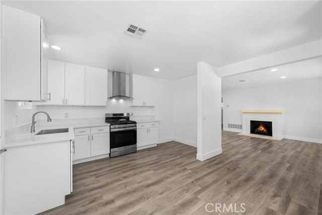 Detail Gallery Image 5 of 11 For 27328 Norwood St, Highland,  CA 92346 - 3 Beds | 1 Baths