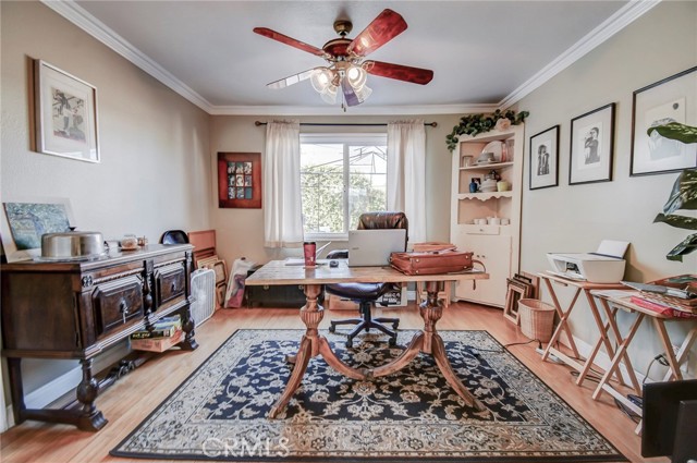 Detail Gallery Image 22 of 50 For 2401 E Avalon, Santa Ana,  CA 92705 - 5 Beds | 3 Baths