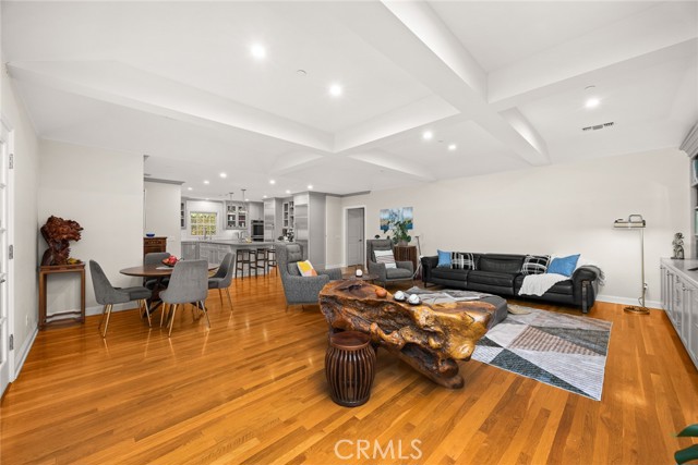 Detail Gallery Image 12 of 36 For 2198 Melville, San Marino,  CA 91108 - 4 Beds | 4/1 Baths