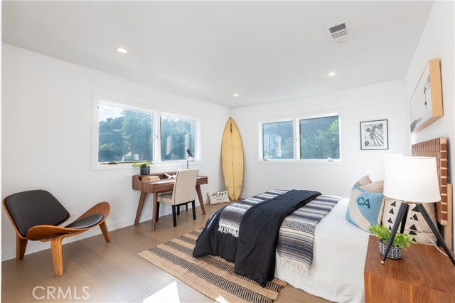 Detail Gallery Image 23 of 45 For 17153 Adlon Rd, Encino,  CA 91436 - 5 Beds | 5/1 Baths