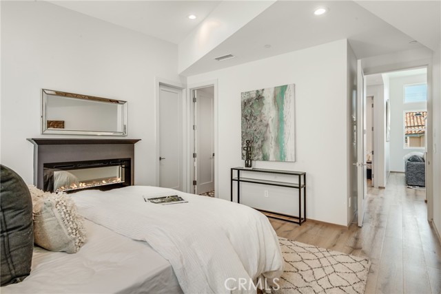 Primary suite
