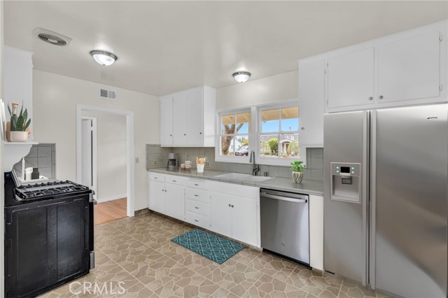 13262 Galway Street, Garden Grove CA: https://media.crmls.org/medias/270fc81b-8a87-463e-90bf-4c7423f10e63.jpg