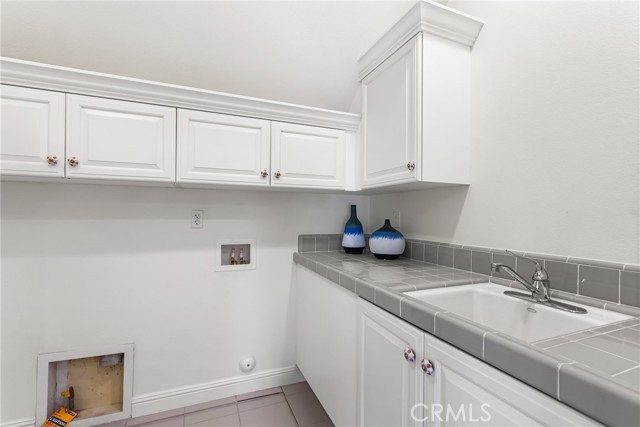 3913 Congressional Court, Yorba Linda CA: https://media.crmls.org/medias/27107c63-150d-47c4-855b-6837934f70e2.jpg