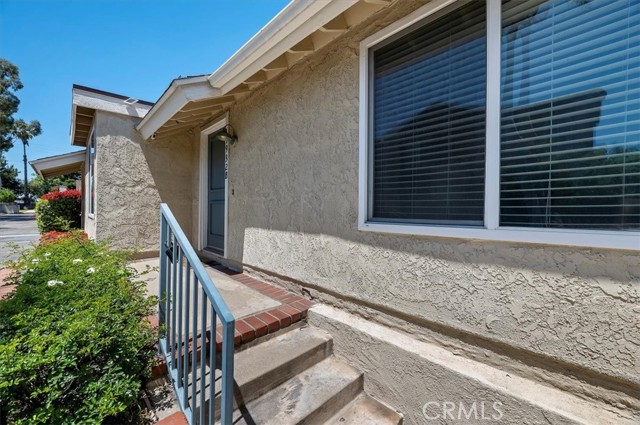 Detail Gallery Image 25 of 31 For 1932 E Yale St #B,  Ontario,  CA 91764 - 3 Beds | 1/1 Baths