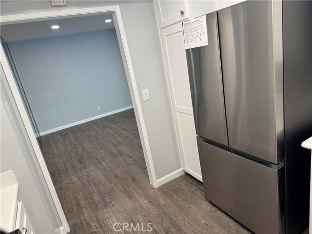 Detail Gallery Image 14 of 28 For 13602 La Jolla Cir #B,  La Mirada,  CA 90638 - 2 Beds | 2 Baths