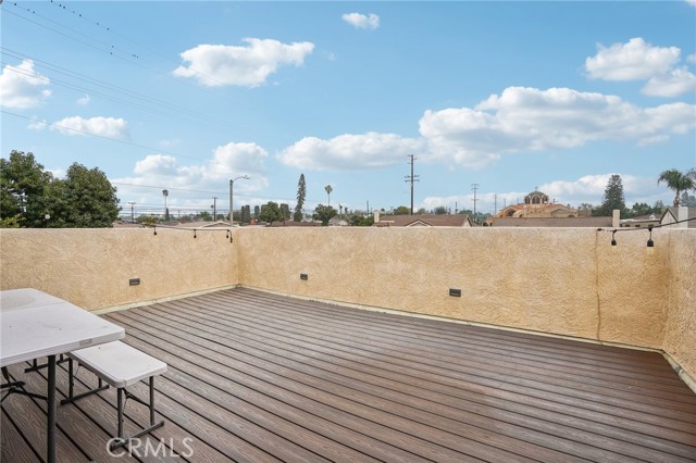 Detail Gallery Image 4 of 23 For 1069 N Darfield Ave, Covina,  CA 91724 - 4 Beds | 2/1 Baths