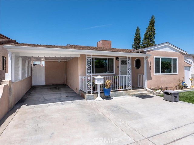 5011 W 133rd Street, Hawthorne CA: https://media.crmls.org/medias/2711ac9e-0d51-4ce3-a373-c31757cec4d1.jpg