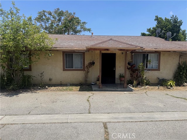 14222 Filmore Street, Arleta CA: https://media.crmls.org/medias/2712b159-ff5a-4b77-8088-f0fc26600d9a.jpg