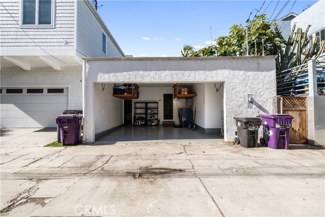 Detail Gallery Image 15 of 39 For 230 Glendora Ave, Long Beach,  CA 90803 - 2 Beds | 2 Baths