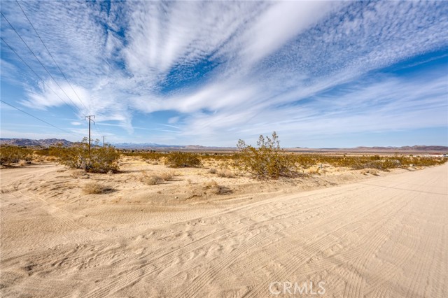 Detail Gallery Image 3 of 21 For 0 Copper Mountain Rd Rd, Joshua Tree,  CA 92252 - – Beds | – Baths